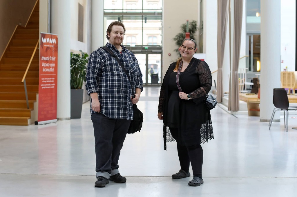 opiskelijatarina-ideasta-yritykseksi-4R6A1531 Toni Finell ja Jessica Cedeström